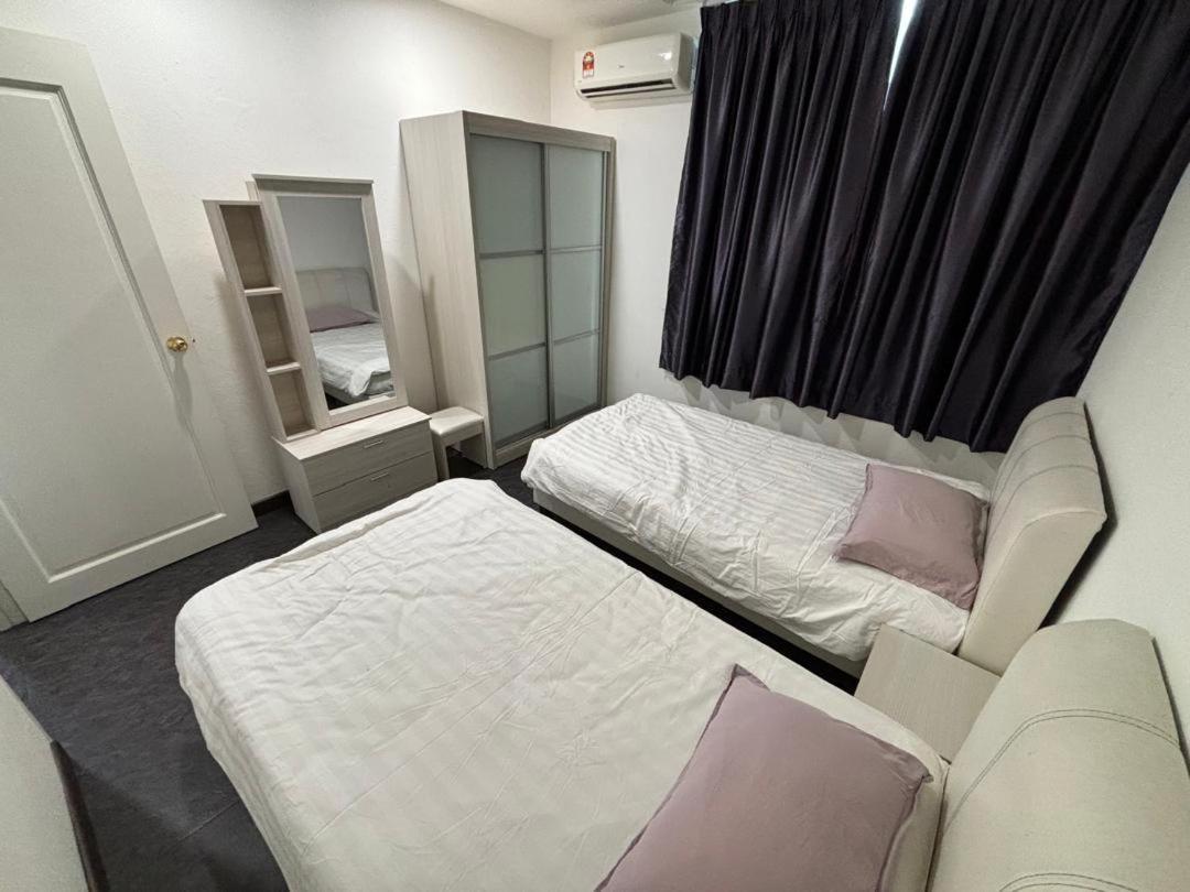 In The Heart Of Georgetown, 2-7 Pax Family Holiday home